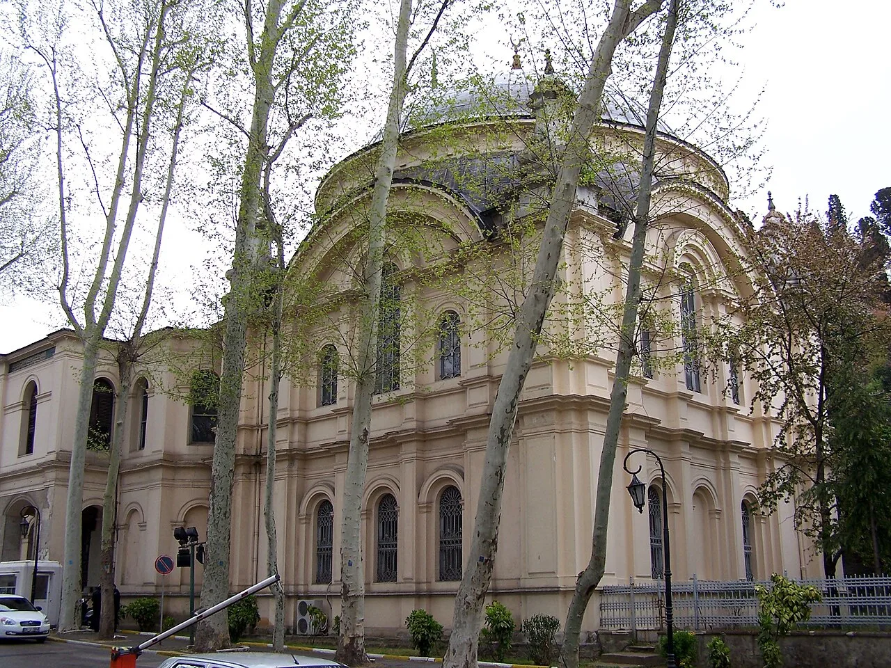 Küçük Mecidiye Camii - İstanbul