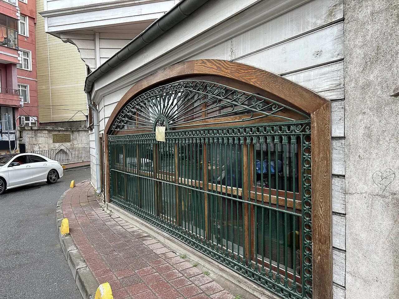 Mehmed Şemseddin Efendi Türbesi - İstanbul