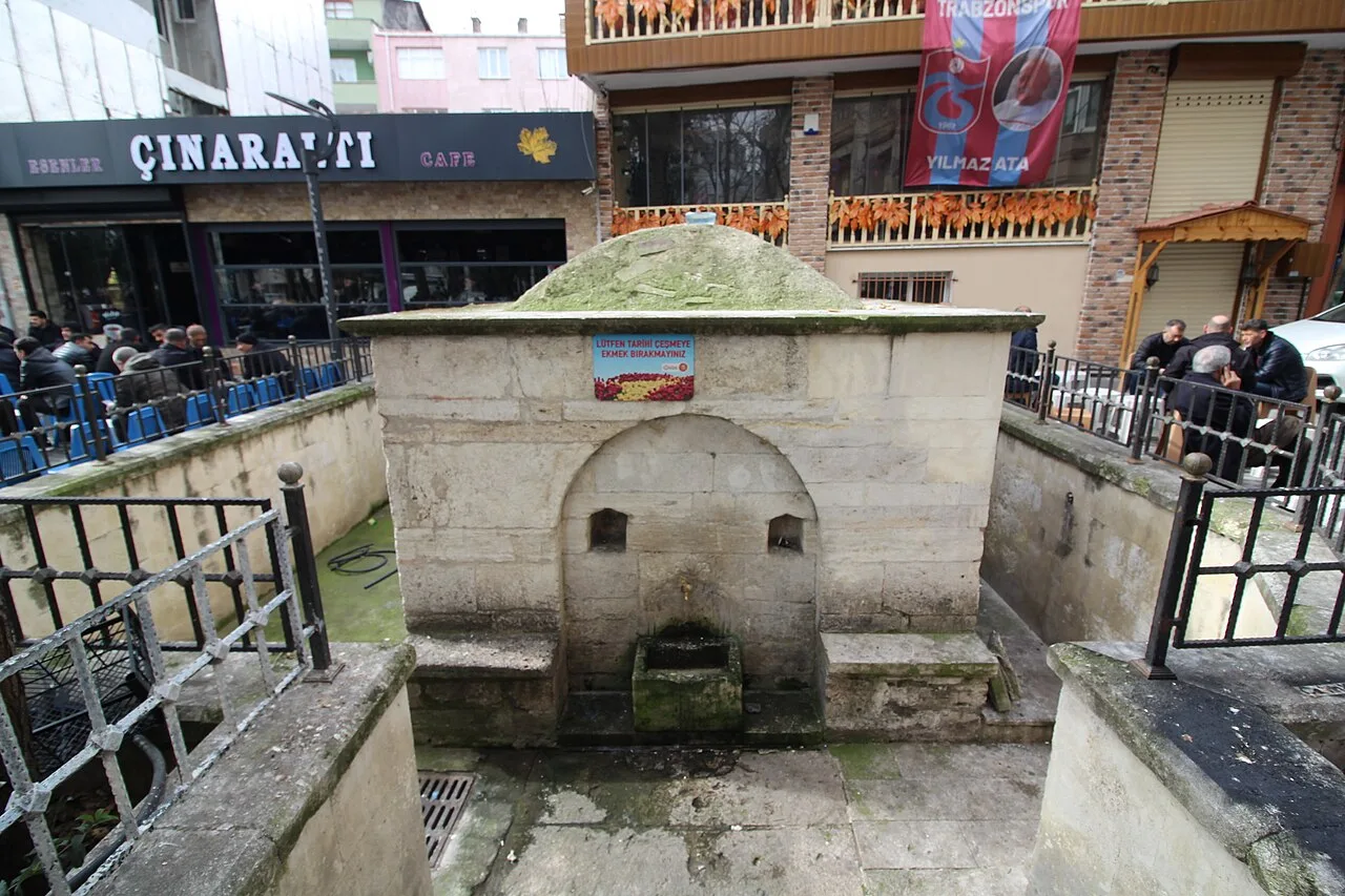Menderes Çeşmesi - İstanbul