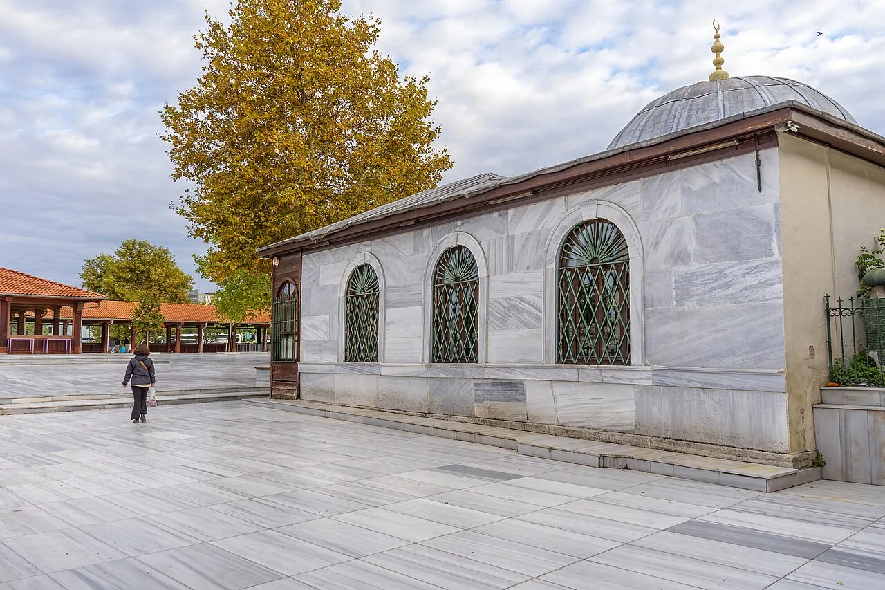 Merkez Efendi Türbesi - İstanbul