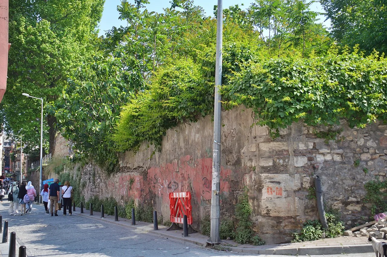 Metroloji Kilisesi - İstanbul