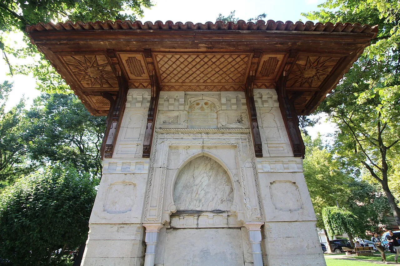 Mihrişah Valide Sultan Fountain (Yeniköy) - İstanbul