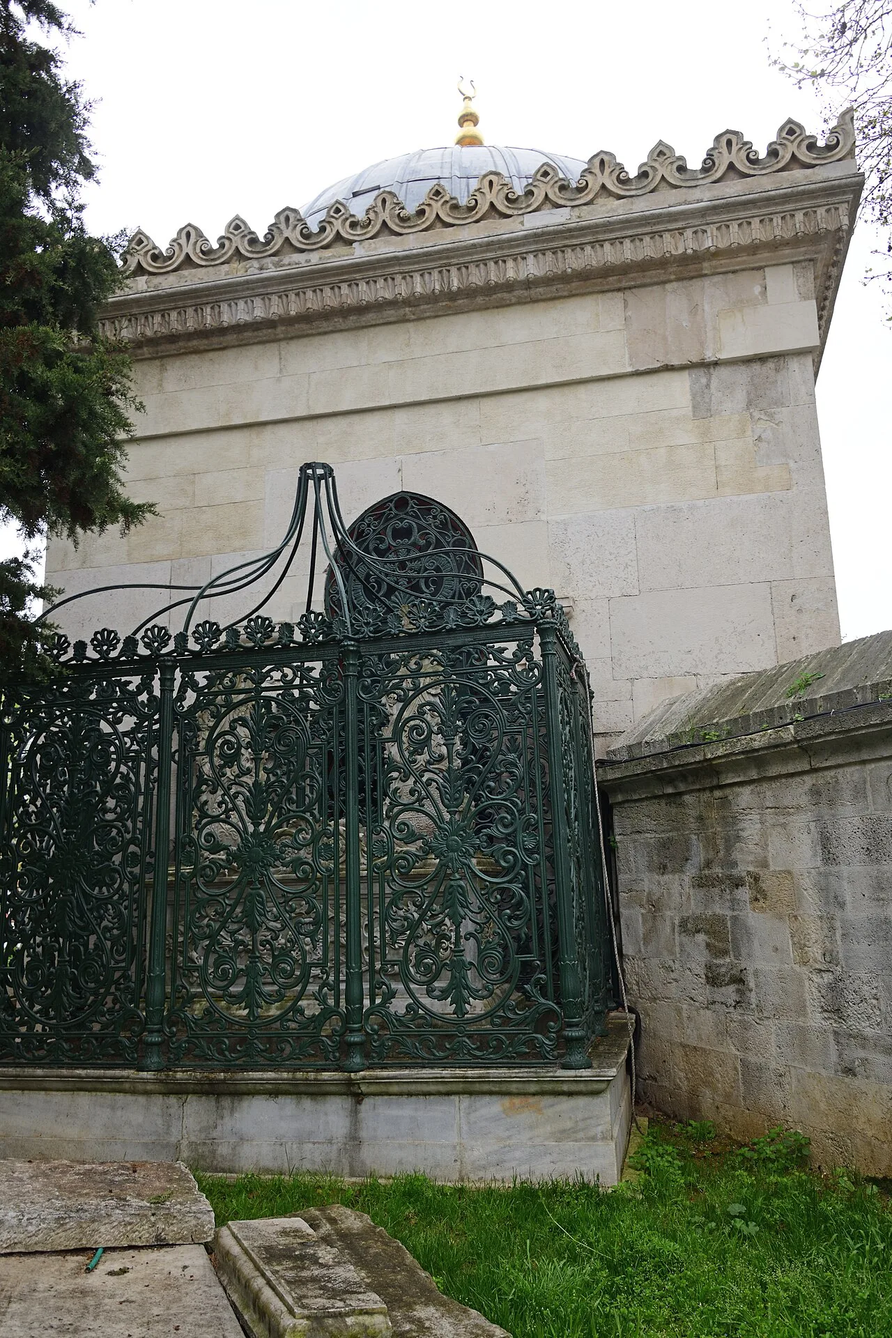 Mustafa Reşit Paşa Türbesi - İstanbul