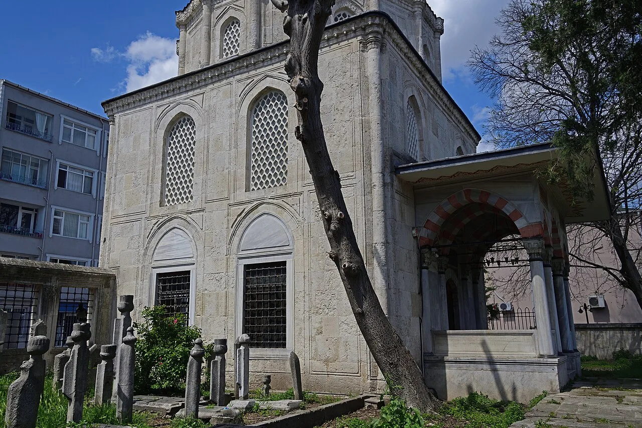 Nakkaş Hasan Paşa Türbesi - İstanbul