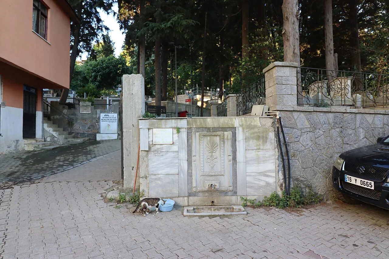 Şehitlik Caddesi Çeşmesi - İstanbul