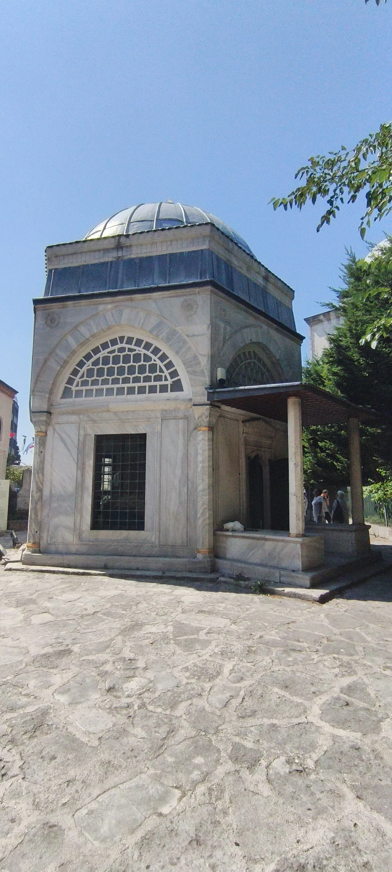 Şehzade Mahmut Türbesi - İstanbul