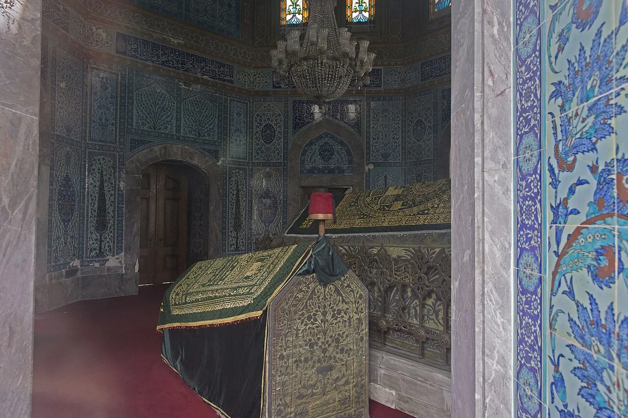 Sultan Reşat Türbesi - İstanbul
