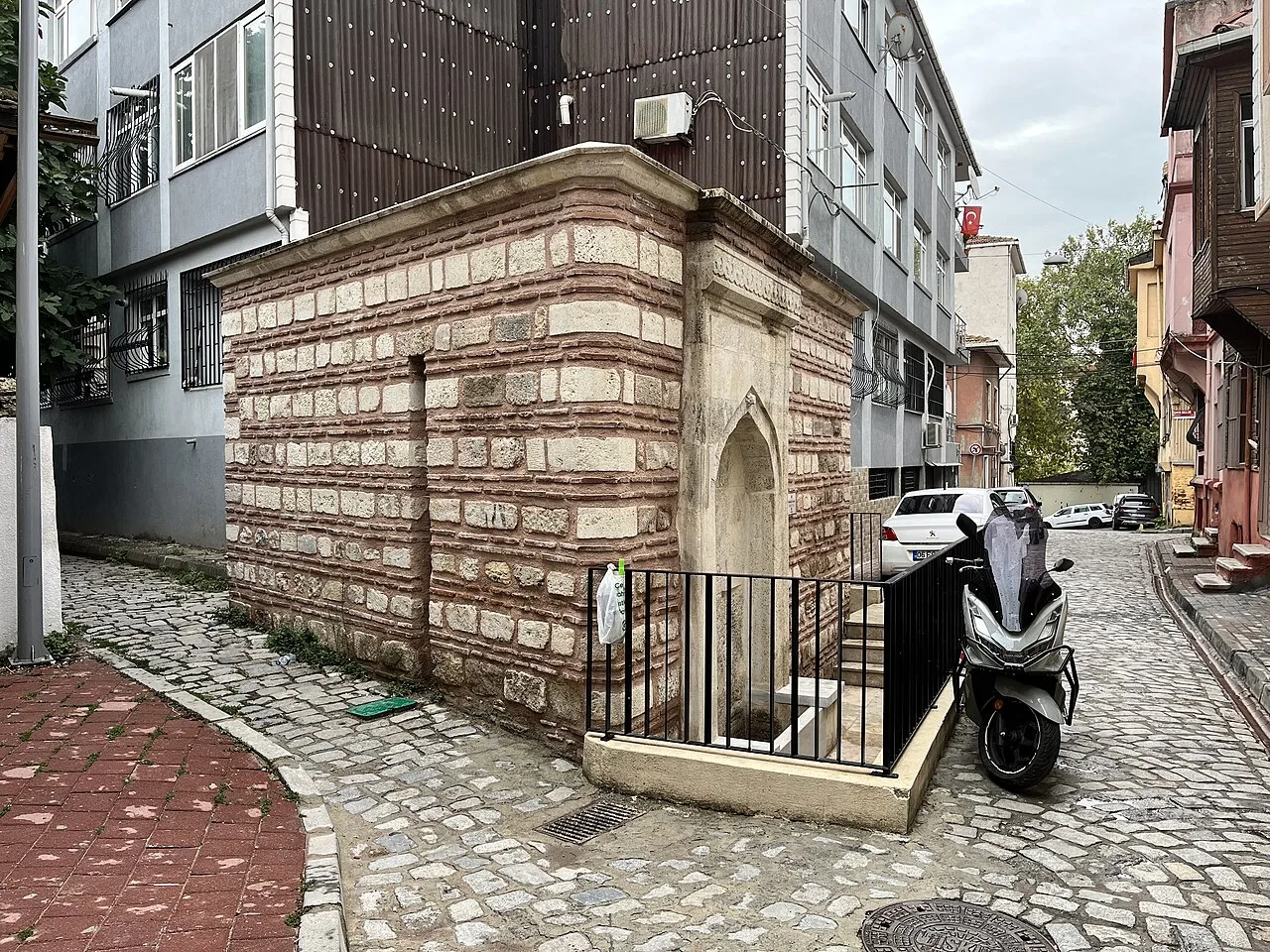 Tepedelen Çeşmesi - İstanbul