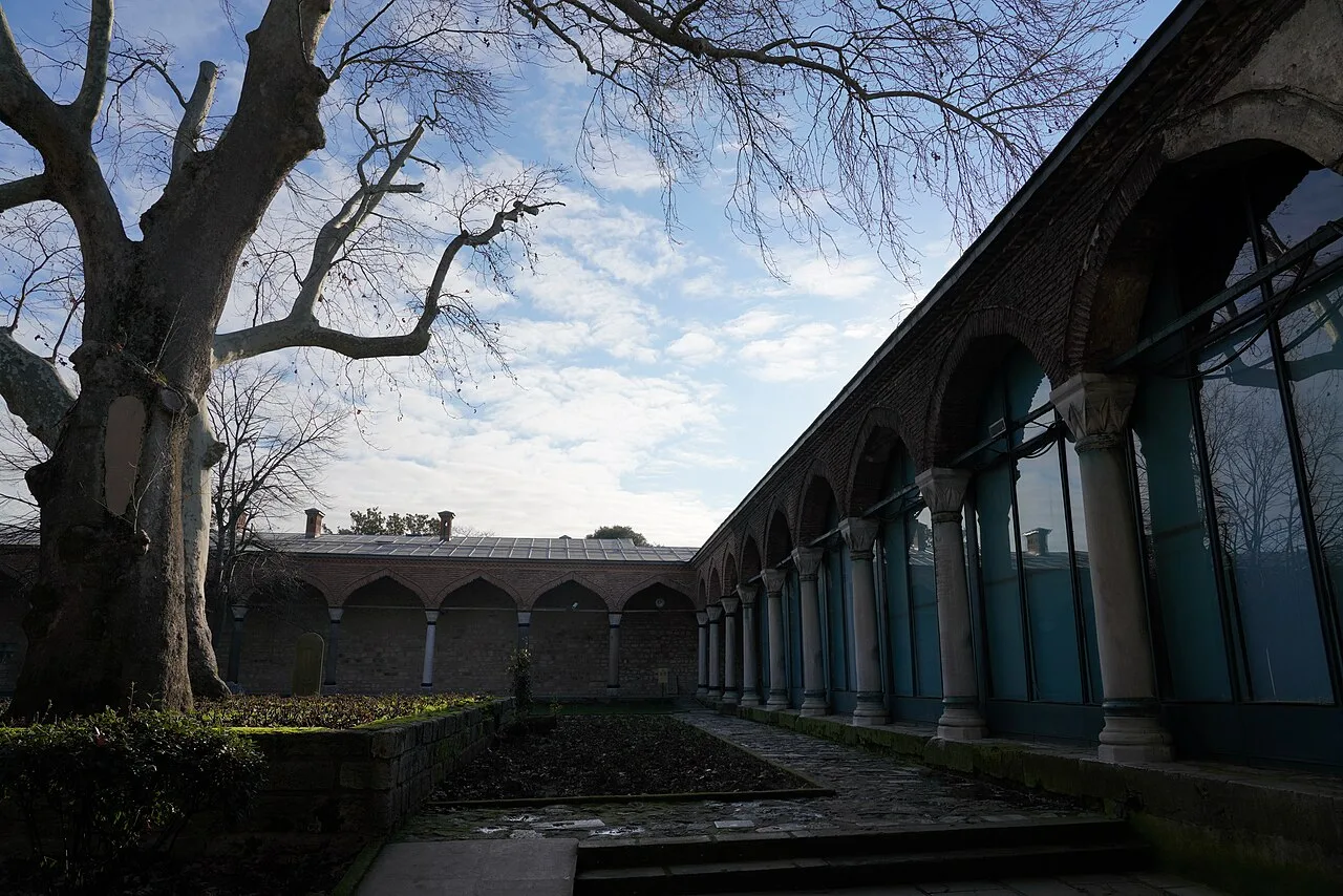 Topkapı Palace Second Courtyard - İstanbul