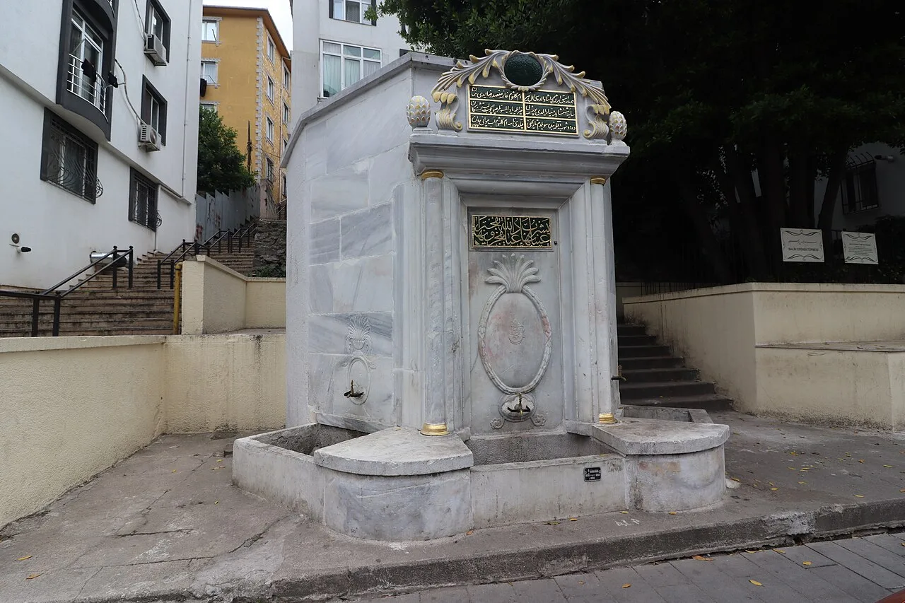 Ümmü Gülsüm Hanım Fountain - İstanbul