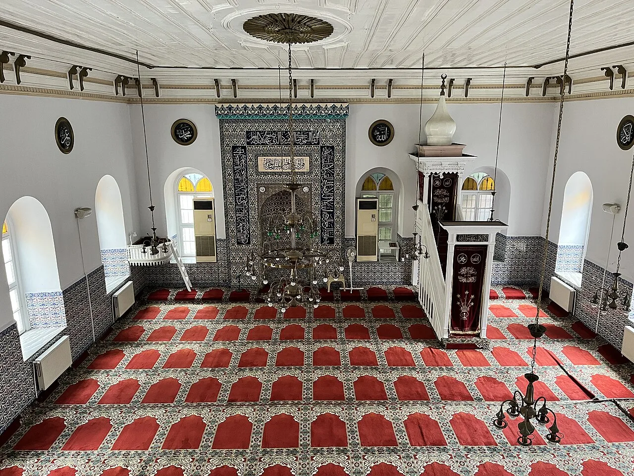 Uskubi Cakiraga Mosque - İstanbul
