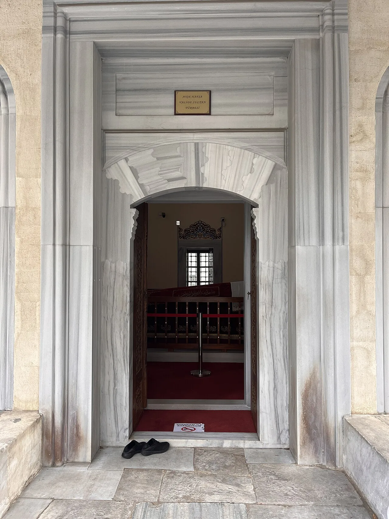 Valide Hafsa Sultan Türbesi - İstanbul