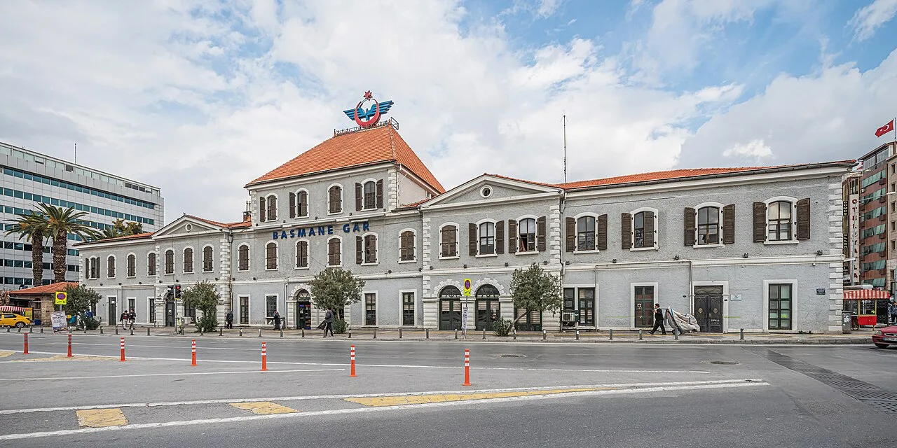 Basmane Garı - İzmir
