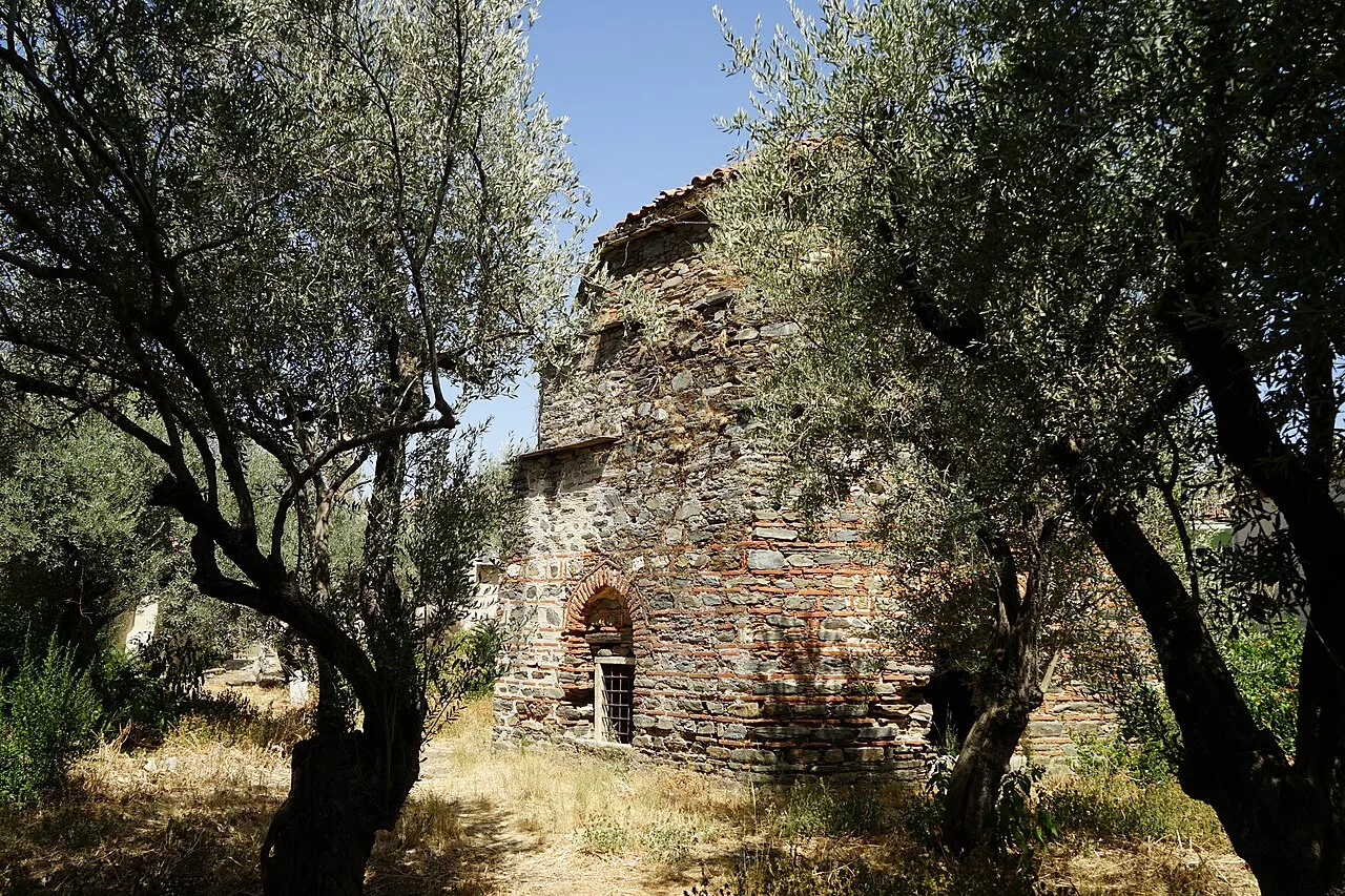 Cağaloğlu Ali Pasha Tomb - İzmir