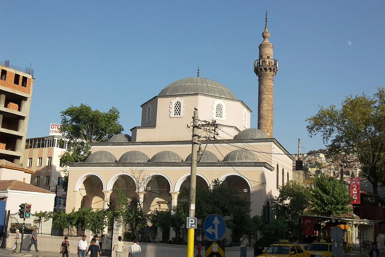 Çorakkapı Camii - İzmir