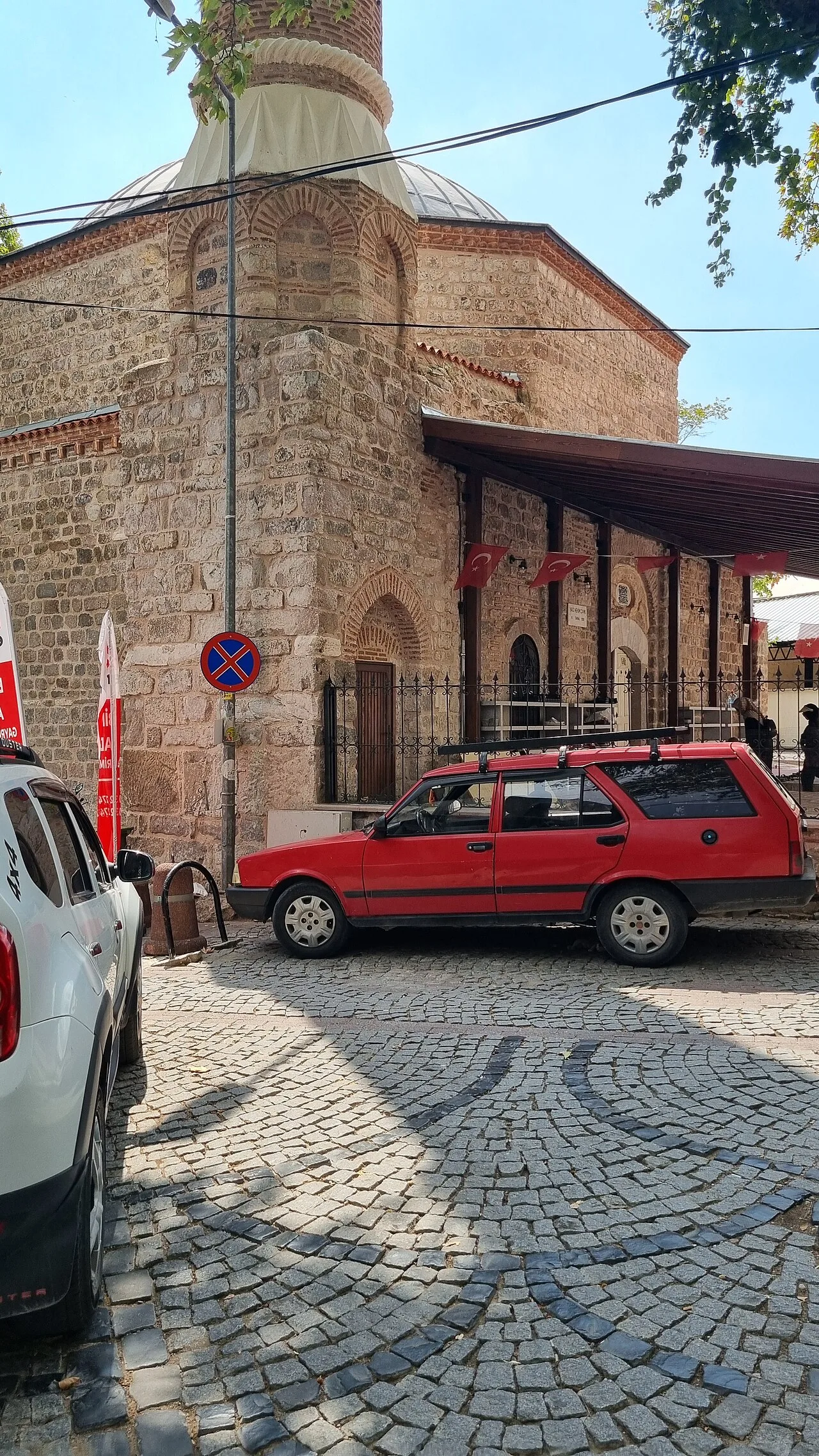 Hacı Hekim Camii Çeşmesi - İzmir