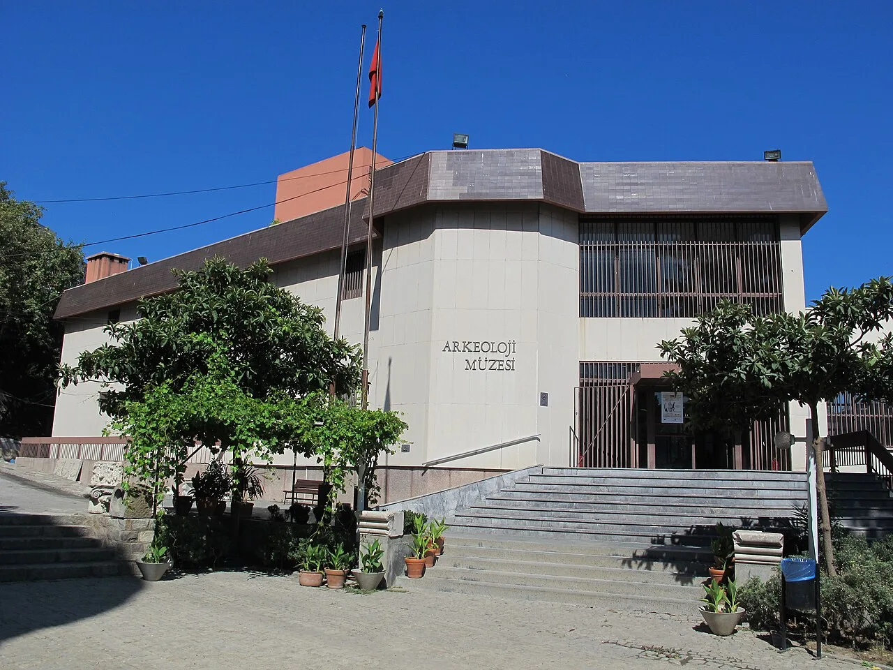 İzmir Arkeoloji Müzesi - İzmir