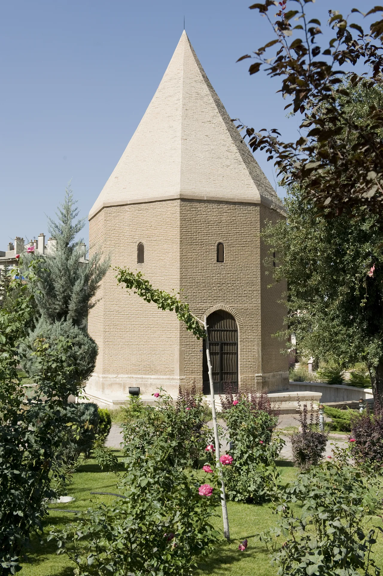Kesikbaş Tomb - İzmir