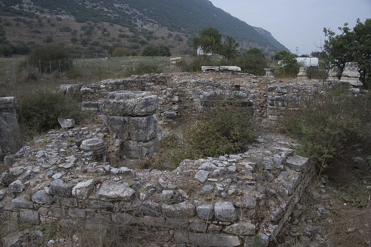 Grave of St. Luke (Ephesus) - İzmir