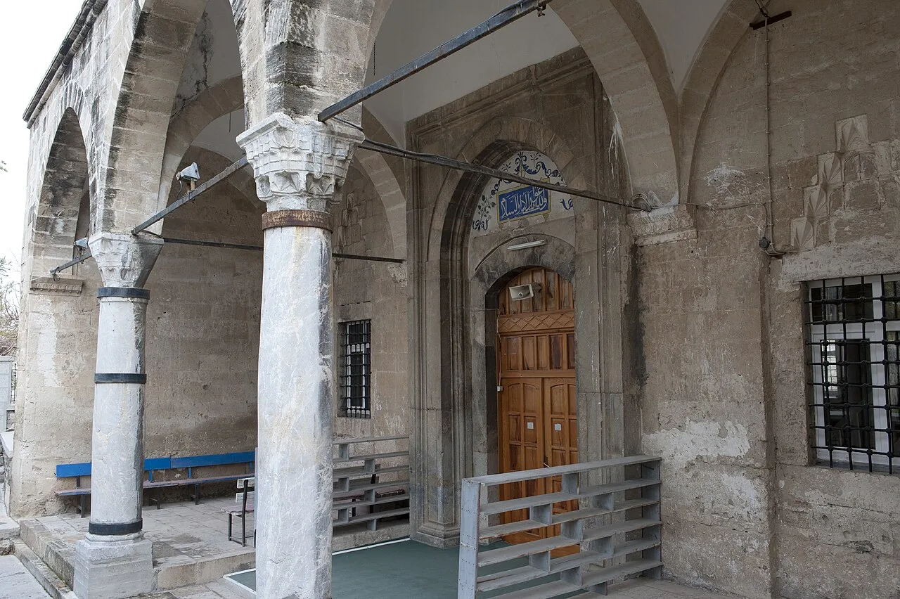 Pir Ahmet Camii Karaman - Karaman