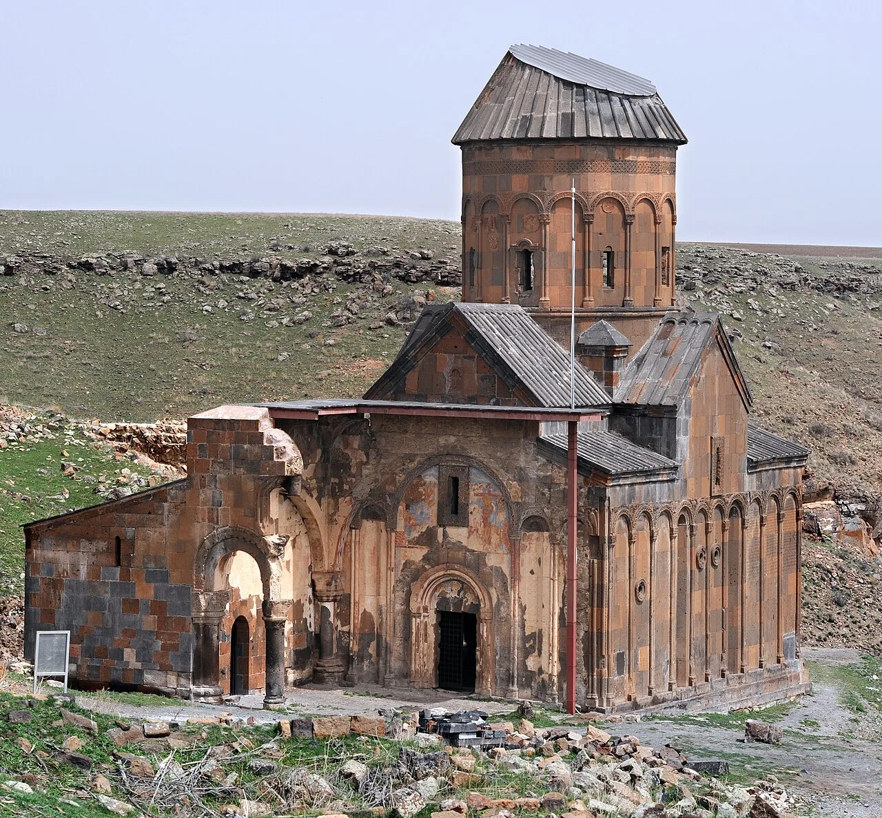 Aziz Gregory Tigran Honents Kilisesi - Kars