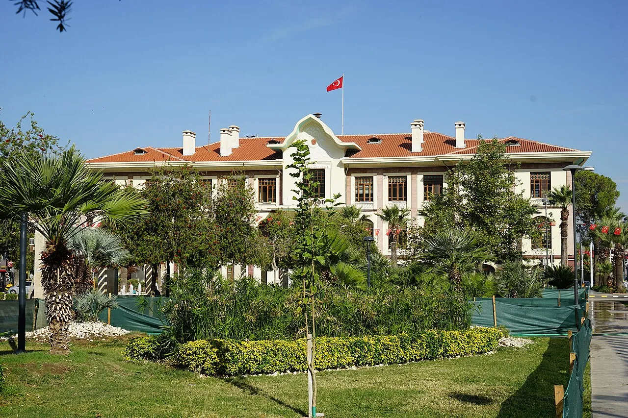 Manisa Hükûmet Konağı - Manisa
