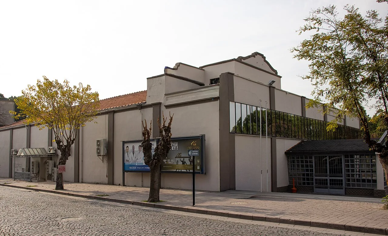 Tayyare Sineması - Manisa