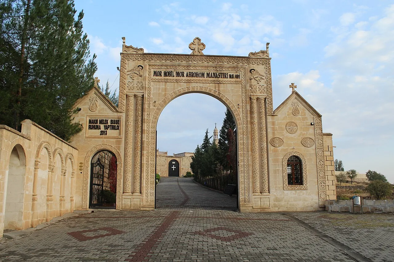 Mor Abrohom Manastırı - Mardin