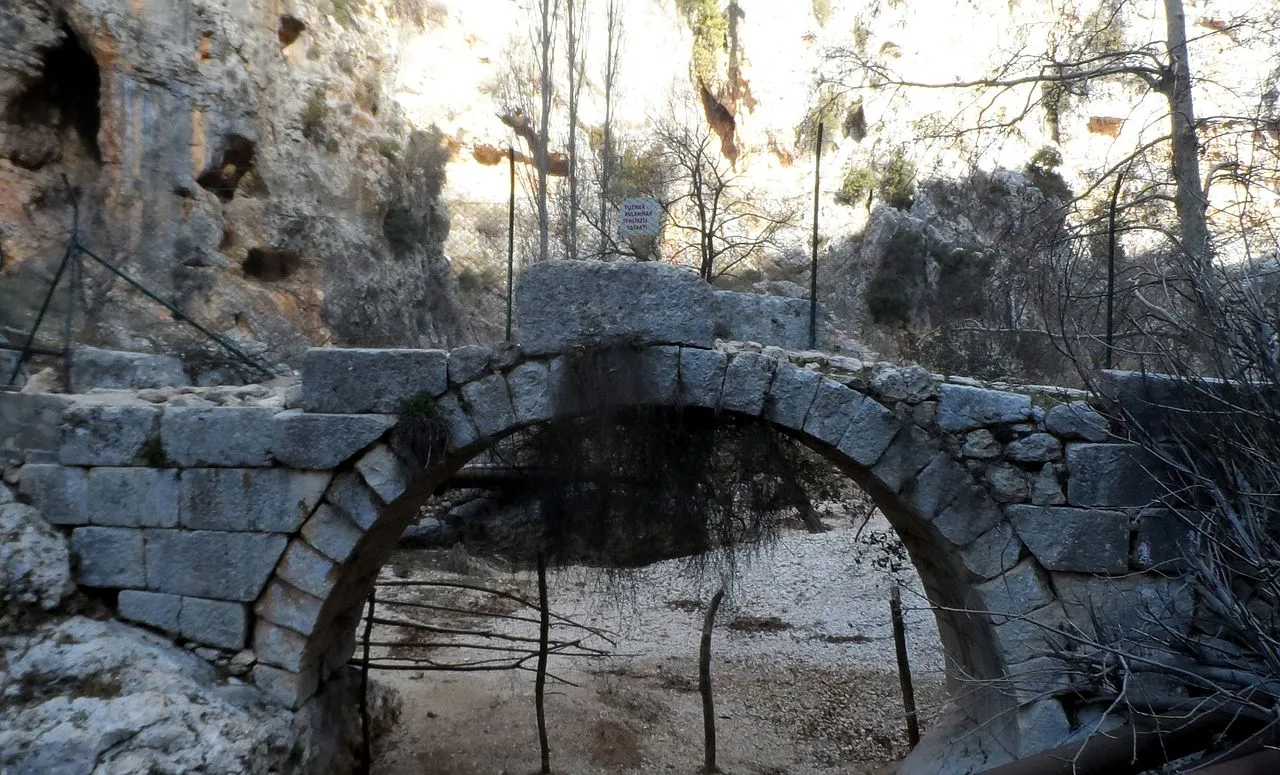 Daşgeçit Köprüsü - Mersin
