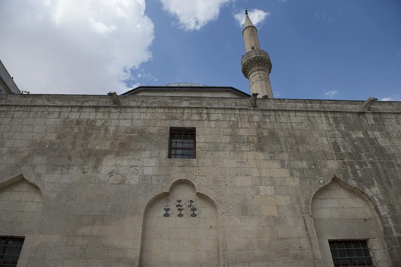 Hüseyin Paşa Mosque (Şanlıurfa) - Şanlıurfa
