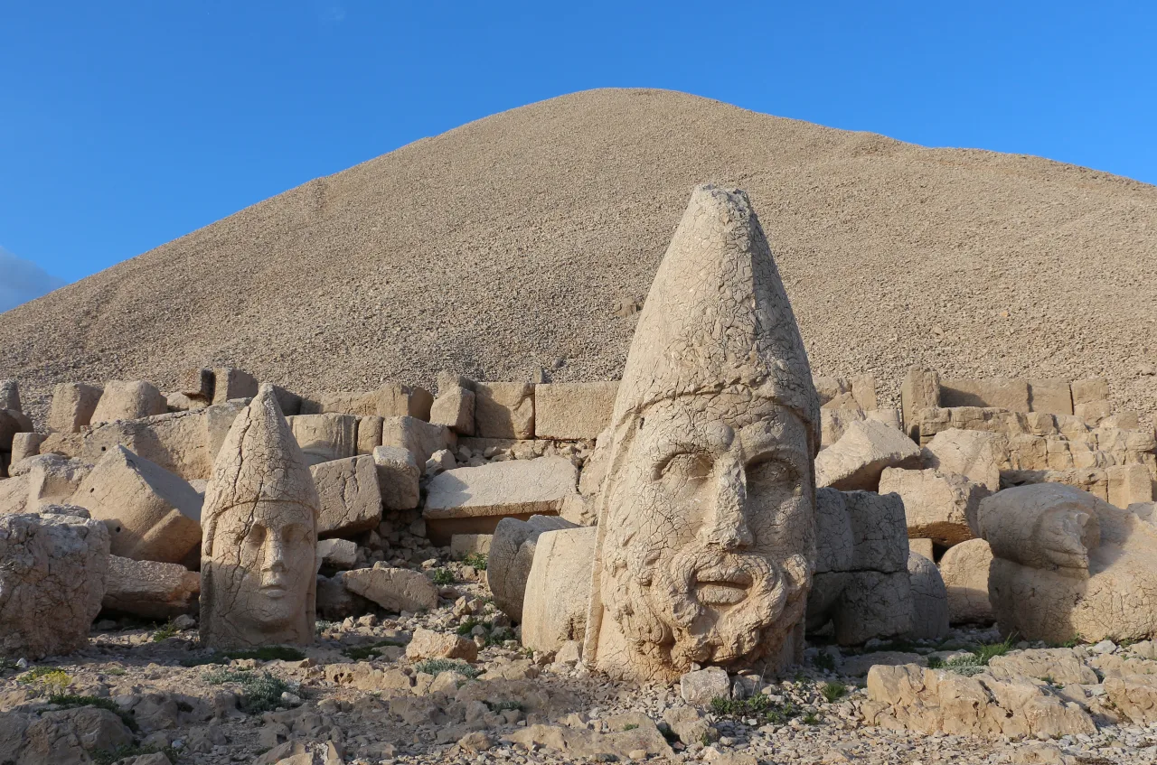 Nemrut Dağı - Şanlıurfa
