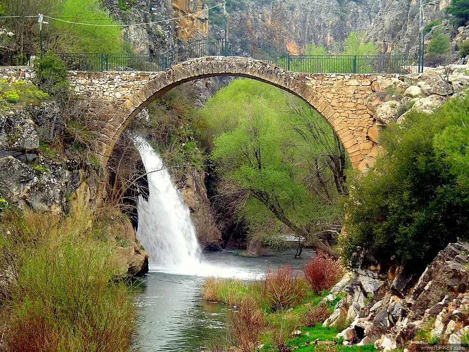 Clandras Köprüsü - Uşak