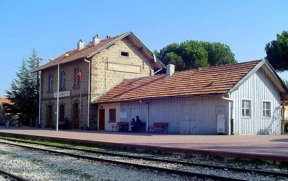 Eşme Tren İstasyonu - Uşak