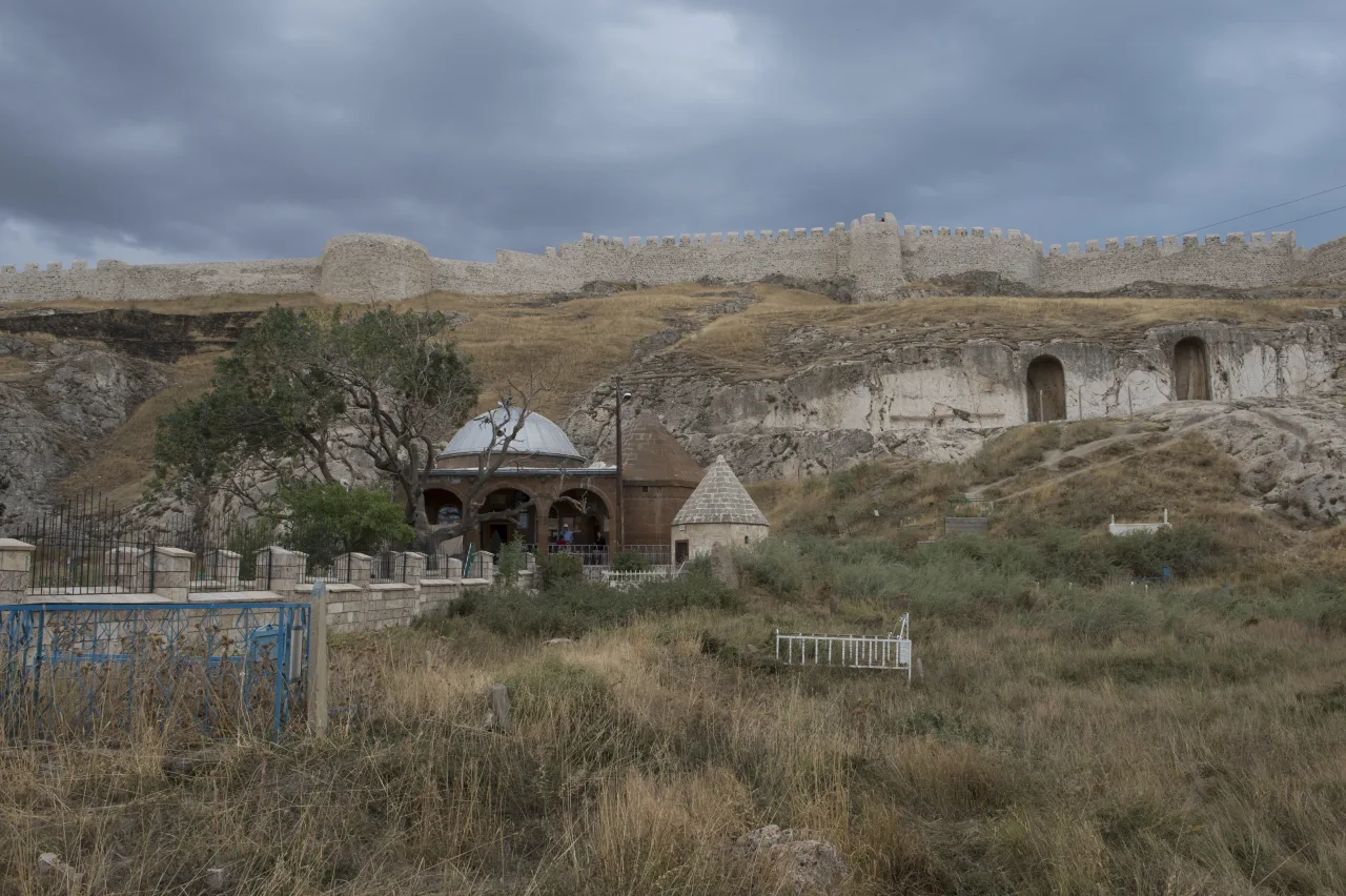 Şeyh Abdurahman Gazi Türbesi - Van