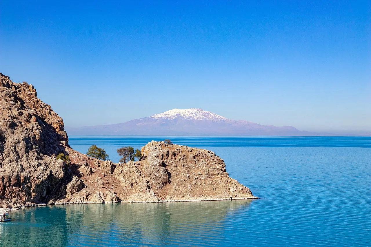 Lake Süphan - Van